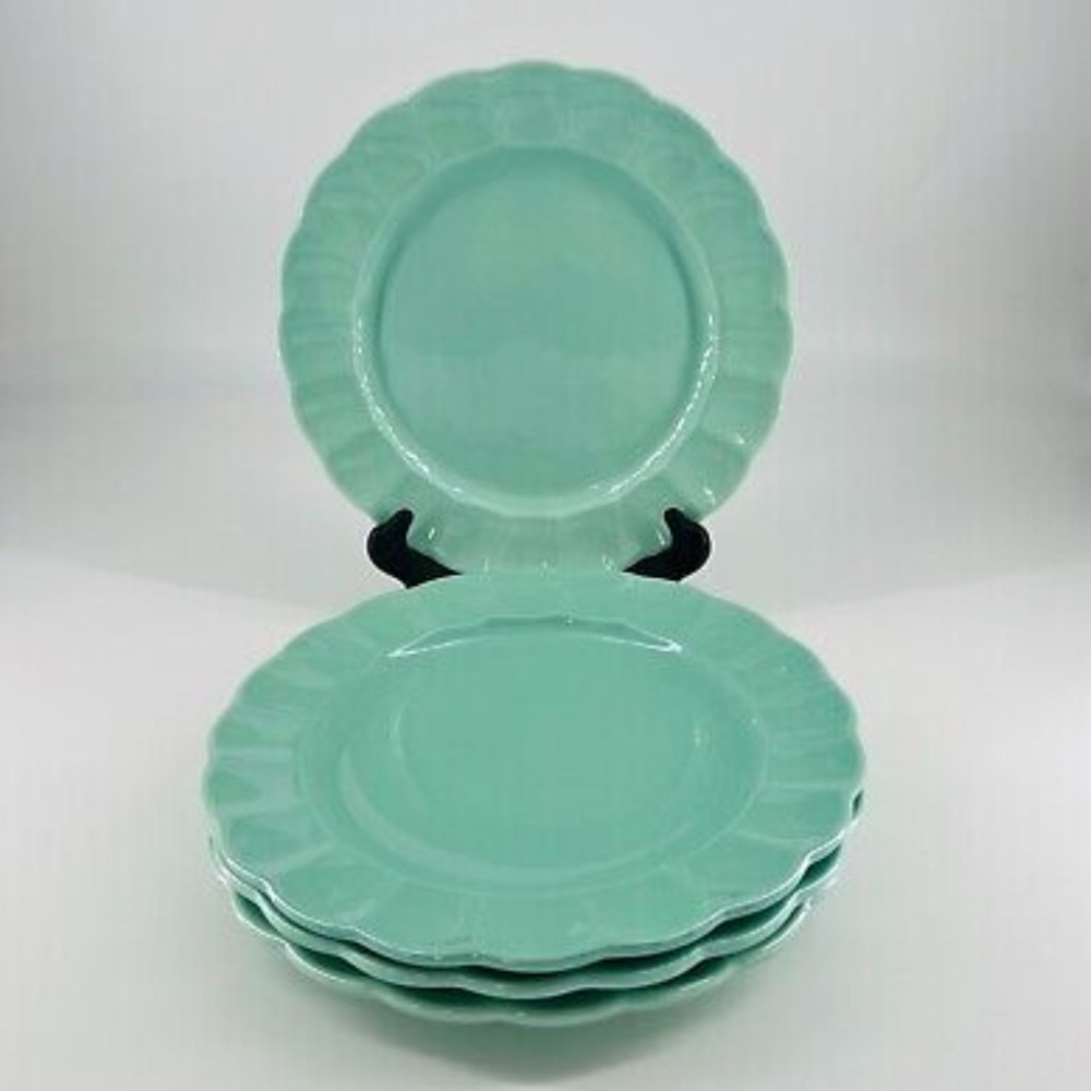 New The Pioneer Woman 4 piece set of Luster Teal 10.7-Inch Dinner Plates